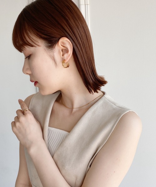 thank U more(サンキューモア)の「【サージカルステンレス】3連風フープピアス(ピアス(両耳用)・レディース・ゴールド/シルバー・FREE)」の10枚目の写真