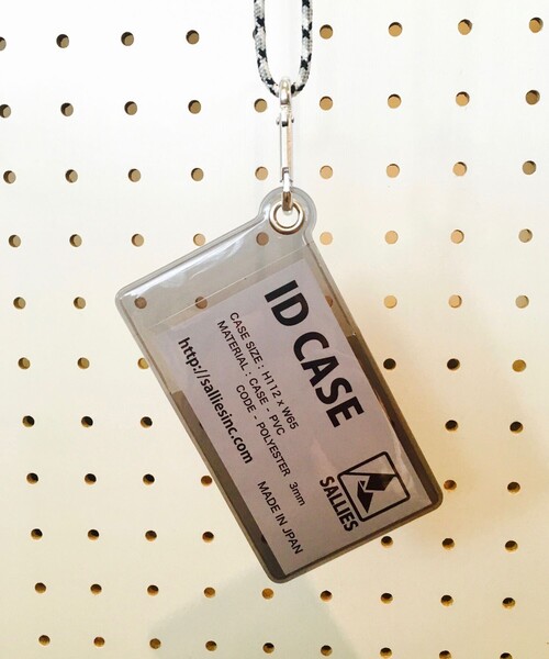 SALLIES(サリーズ)の「SALLIES/サリーズ ID Case(カードケース・メンズ・オレンジ/イエロー/その他/ブラック/ブルー・ONE SIZE)」の2枚目の写真