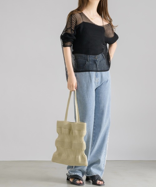 NEUNA（ヌナ）の「ニットウェーブショルダー/ハンドバッグ（ショルダーバッグ・レディース・ブラック/アイボリー・FREE）」の9枚目の写真