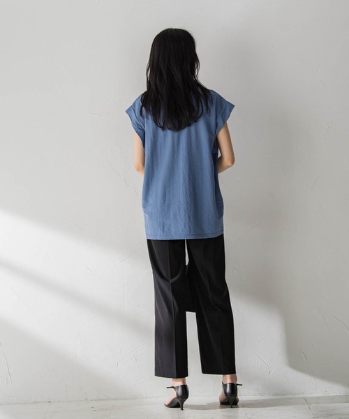 MAYSON GREY（メイソングレイ）の「肩タックカノコジャージプルオーバー≪洗濯機で洗える≫（Tシャツ/カットソー・レディース・ホワイト/ブラック/ブルー・M）」の11枚目の写真