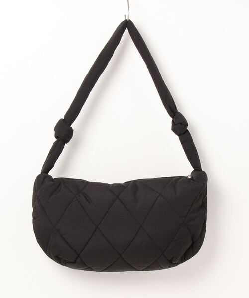 florist（フローリスト）の「【2WAY/軽量】【ユニセックス】キルティングライクなハーフムーンノットショルダーバッグ/トートバッグ（メッセンジャーバッグ・レディース・ブラック/ライトブラウン/オフホワイト・FREE）」の21枚目の写真