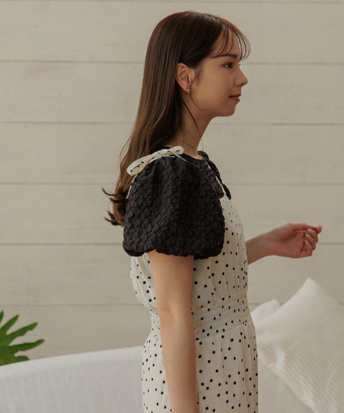 flower(フラワー)の「ウェービーパフトップ(Tシャツ/カットソー・レディース・ブラック/アイボリー・FREE)」の15枚目の写真