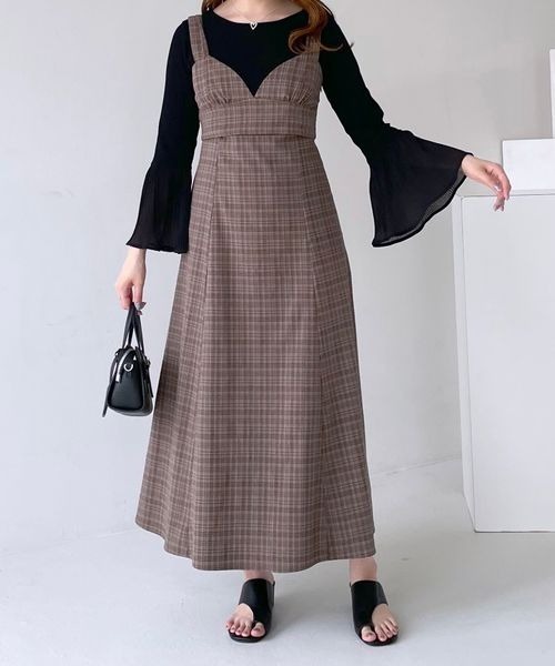 mysty woman（ミスティウーマン）の「プリーツベルスリーブプルオーバー 966550（Tシャツ/カットソー・レディース・オフホワイト/ブラック・FREE）」の17枚目の写真