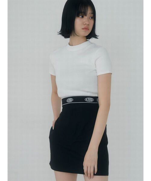 EMODA（エモダ）の「ジャガードフィットTシャツ（Tシャツ/カットソー・レディース・グレー/ブルー/ホワイト/ブラック・FREE）」の10枚目の写真