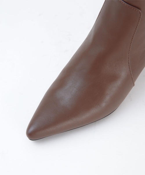 UR'S（ユアーズ）の「6.5cmヒールポインテッドトゥショートブーツ（ブーツ・レディース・アイボリー/ブラック/ブラウン・S/M/L/LL）」の14枚目の写真