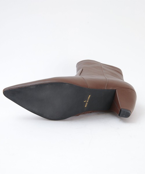 UR'S（ユアーズ）の「6.5cmヒールポインテッドトゥショートブーツ（ブーツ・レディース・アイボリー/ブラック/ブラウン・S/M/L/LL）」の17枚目の写真