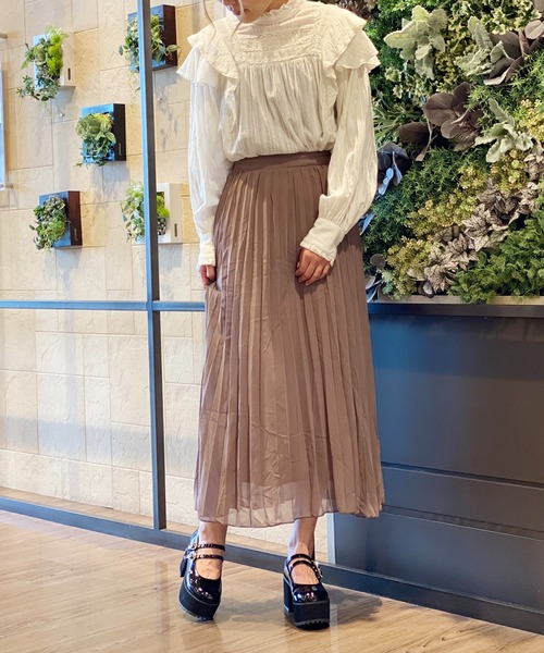 attagirl（アタガール）の「厚底ダブルストラップドレスシューズ（パンプス・レディース・ブラック/ブラック系その他/ホワイト・LL/S/M/L）」の17枚目の写真