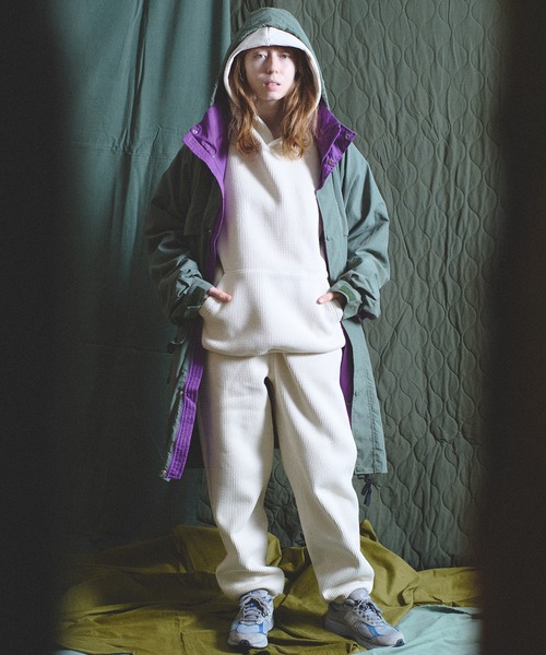 Universal Style Wear(ユニバーサルスタイルウェア)の「Universal Style Wear フトン ワッフル パーカー(パーカー・メンズ・オフホワイト/ブラック/杢グレー/ブラウン・LARGE/X-LARGE/MEDIUM)」の8枚目の写真