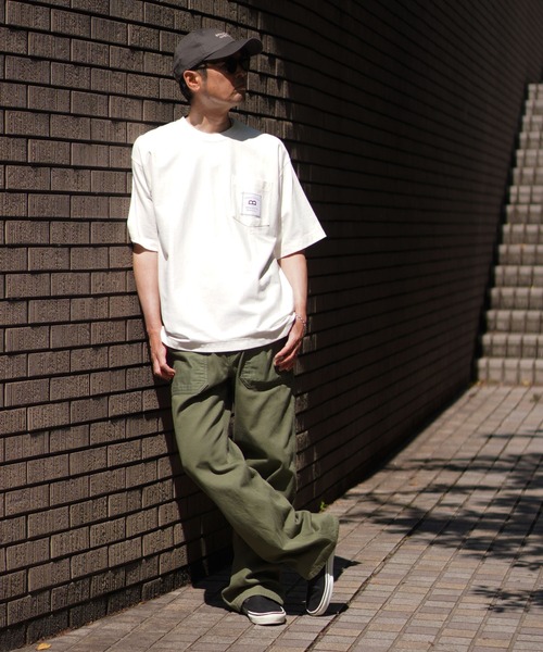 BROOKLYN OVERALL（ブルックリンオーバーオール）の「ビックネームＴシャツ（Tシャツ/カットソー・メンズ・ブラック/ホワイト/ホワイト系その他・MEDIUM/SMALL/LARGE）」の22枚目の写真