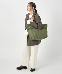 LeSportsac（レスポートサック）の「CARLIN ZIP TOP TOTE BAG