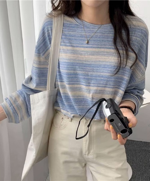 almo(アルモ)の「マルチボーダーBIGロンT(BEY)(Tシャツ/カットソー・レディース・ブルー/オリーブ/ピンク/ブラック・MEDIUM/LARGE)」の8枚目の写真