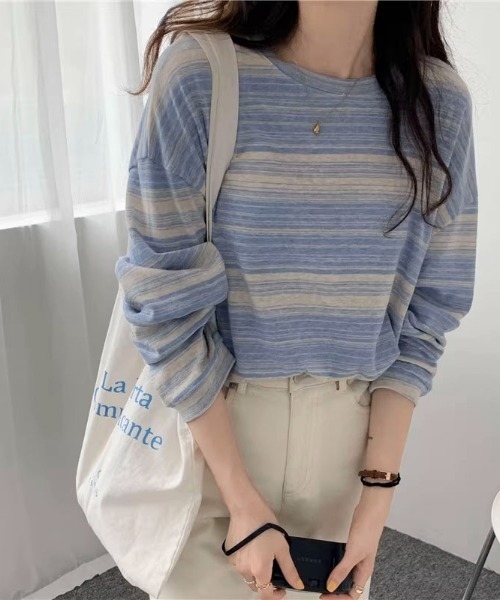 almo(アルモ)の「マルチボーダーBIGロンT(BEY)(Tシャツ/カットソー・レディース・ブルー/オリーブ/ピンク/ブラック・MEDIUM/LARGE)」の9枚目の写真