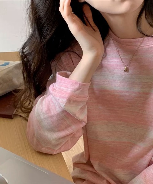 almo(アルモ)の「マルチボーダーBIGロンT(BEY)(Tシャツ/カットソー・レディース・ブルー/オリーブ/ピンク/ブラック・MEDIUM/LARGE)」の16枚目の写真