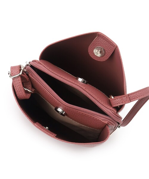 SHOO・LA・RUE（シューラルー）の「◆【軽量】ふわっと軽い三層ショルダーバッグ（ショルダーバッグ・レディース・ベージュ系4/ピンク系/ブラック系4/ブルー/ダークグリーン/ブラック・00）」の14枚目の写真