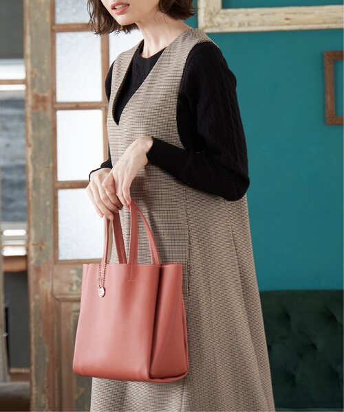 ikka(イッカ)の「【雑誌InRed11月号掲載】GOKU楽PU三層ミニトートバッグ(トートバッグ・レディース・ブラック/ベージュ/グリーン/ピンク/グレー/オフホワイト/イエロー/ブラウン/ライトグレー/キャメル/シルバー系/レッド/グリーン系・FREE)」の11枚目の写真