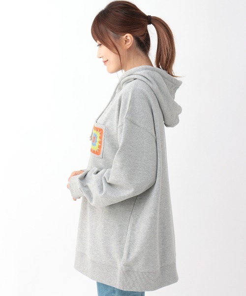 チチカカ（チチカカ）の「クロシェ刺繍スウェットプルパーカー（パーカー・レディース・グレー/ブラック/イエロー・FREE）」の11枚目の写真