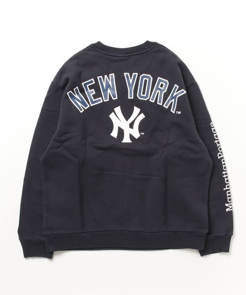Manhattan Portage（マンハッタンポーテージ）の「【WEB限定】[MANHATTAN PORTAGE/マンハッタンポーテージ] MLBバックロゴ クルーネックスウェット（スウェット・レディース・ネイビー/グレー・XL/L/M）」の4枚目の写真
