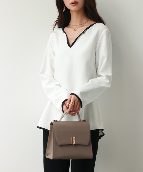 SAISON DE PAPILLON（セゾンドパピヨン）の「キーネックペプラムトップス（Tシャツ/カットソー・レディース・ベージュ/ブラック/ホワイト・M/L）」の7枚目の写真