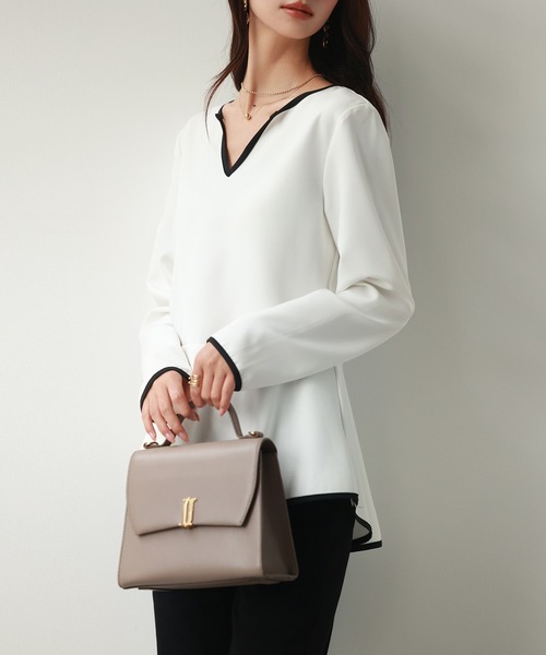 SAISON DE PAPILLON（セゾンドパピヨン）の「キーネックペプラムトップス（Tシャツ/カットソー・レディース・ベージュ/ブラック/ホワイト・M/L）」の13枚目の写真