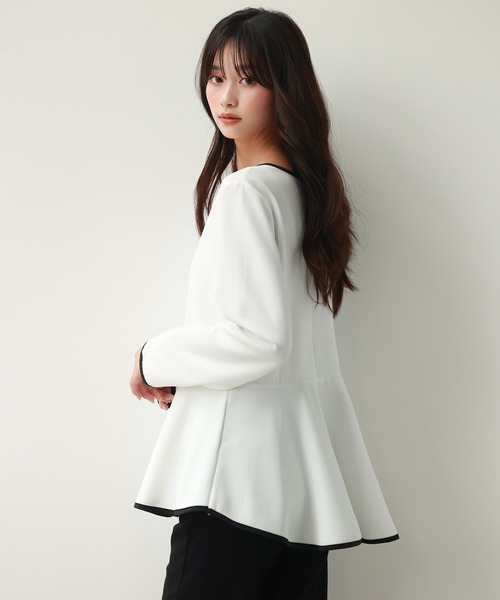 SAISON DE PAPILLON（セゾンドパピヨン）の「キーネックペプラムトップス（Tシャツ/カットソー・レディース・ベージュ/ブラック/ホワイト・M/L）」の15枚目の写真