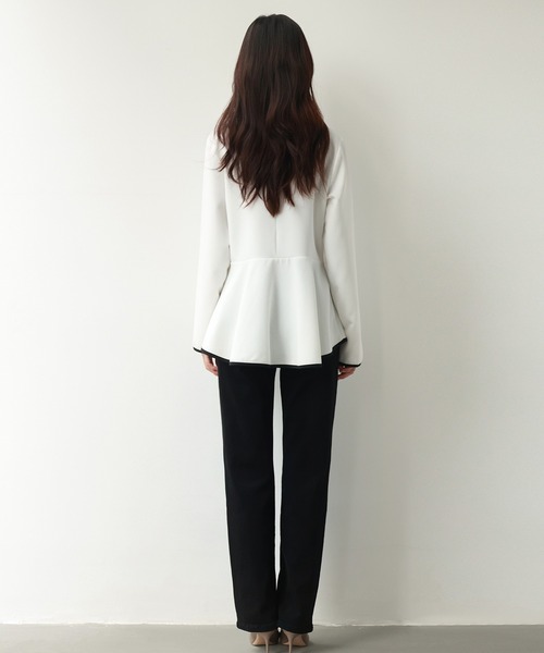 SAISON DE PAPILLON（セゾンドパピヨン）の「キーネックペプラムトップス（Tシャツ/カットソー・レディース・ベージュ/ブラック/ホワイト・M/L）」の16枚目の写真