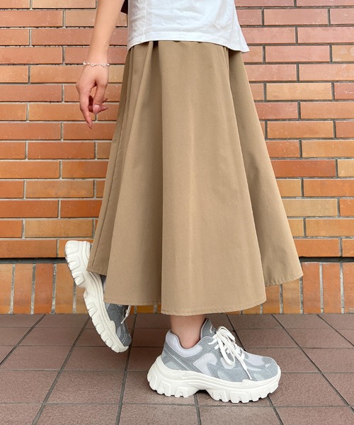 Java（ジャバ）の「《Javaジャバコラボ》レトロ配色で大人な足元を演出。CLASSIC RUN LITE（スニーカー・レディース・グレー/ブラック/ベージュ・XXXX-LARGE/XX-LARGE/XXX-LARGE/SMALL/LARGE/X-LARGE/MEDIUM）」の18枚目の写真