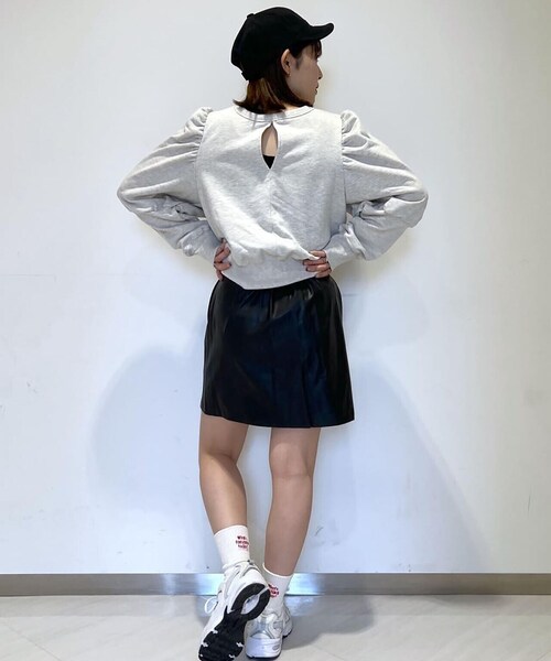 FREE'S MART（フリーズマート）の「◆合皮ミニスカート（スカート・レディース・ホワイト/ブラック・SMALL/MEDIUM）」の11枚目の写真