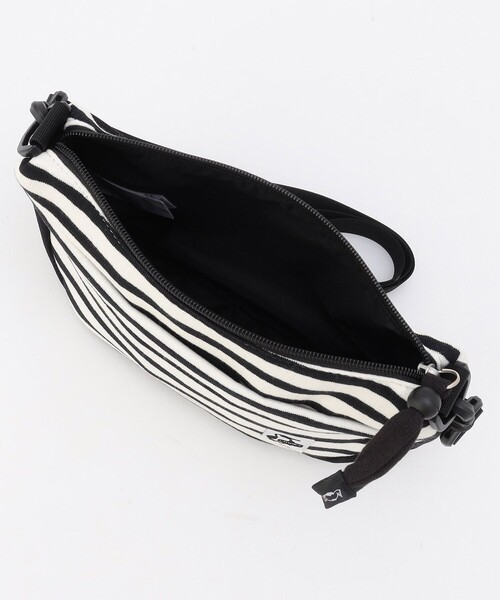 FREAK'S STORE（フリークスストア）の「限定展開 CHUMS/チャムス Mini Banana Shoulder Bag / ミニ バナナ ショルダーバッグ / CH60-3609（ショルダーバッグ・メンズ・その他9/ネイビー/ブラック/その他15/グレー/その他13・ﾌﾘ-）」の20枚目の写真