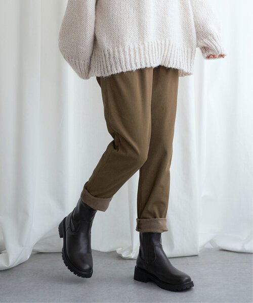 LBC(エルビーシー)の「【伸びる美脚パンツ】プチプラテーパードパンツ(その他パンツ・レディース・モーブ系/キャメル/ブラック/ネイビー/オフホワイト・S/L/M)」の8枚目の写真