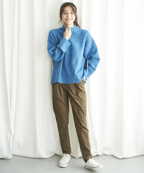 LBC(エルビーシー)の「【伸びる美脚パンツ】プチプラテーパードパンツ(その他パンツ・レディース・モーブ系/キャメル/ブラック/ネイビー/オフホワイト・S/L/M)」の13枚目の写真