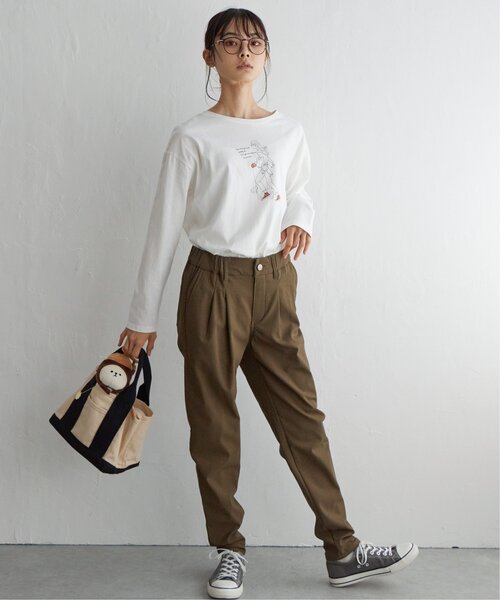 LBC(エルビーシー)の「【伸びる美脚パンツ】プチプラテーパードパンツ(その他パンツ・レディース・モーブ系/キャメル/ブラック/ネイビー/オフホワイト・S/L/M)」の15枚目の写真