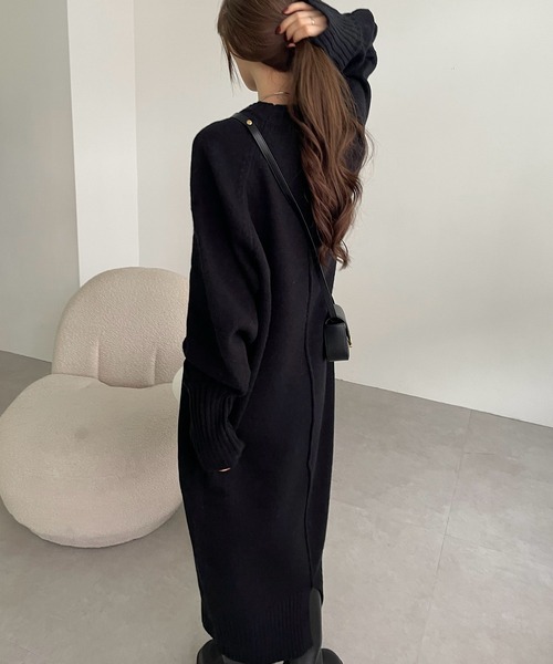 ボリューム袖サムホールニットロングワンピース（ワンピース）｜andme