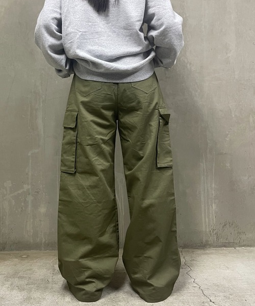 COMON+(コモンプラス)の「ストレート ワイドシルエットミリタリー カーゴパンツ(カーゴパンツ・レディース・カーキ・M/S)」の6枚目の写真