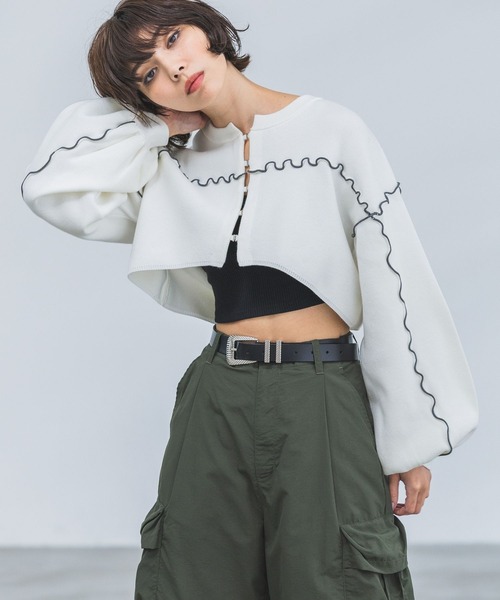 PAGEBOY(ページボーイ)の「ハイショクメローショートカーディガン(カーディガン/ボレロ・レディース・パープル系その他/オフホワイト/ブラック・FREE)」の5枚目の写真