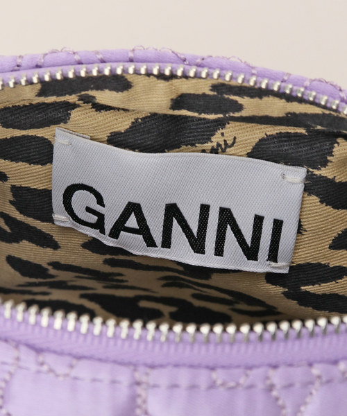 Oriens JOURNAL STANDARD(オリエンス ジャーナルスタンダード)の「【GANNI / ガニー】Butterfly Small Pouch Satin:バッグ(ハンドバッグ・レディース・パープル系その他/ブラック・FREE)」の11枚目の写真