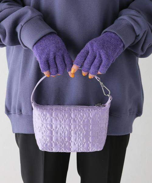 Oriens JOURNAL STANDARD(オリエンス ジャーナルスタンダード)の「【GANNI / ガニー】Butterfly Small Pouch Satin:バッグ(ハンドバッグ・レディース・パープル系その他/ブラック・FREE)」の16枚目の写真