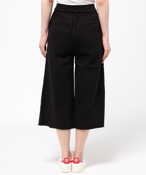 Kastane（カスタネ）の「断ち切りワイドパンツ（その他パンツ・レディース・カーキ/ベージュ/ブラック/ネイビー・FREE）」の7枚目の写真