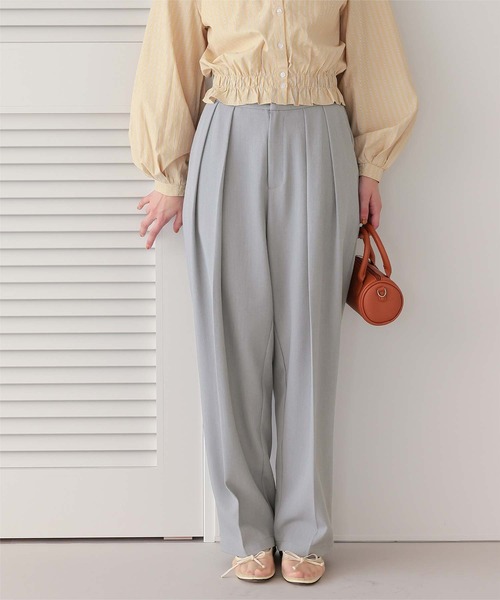 titivate(ティティベイト)の「インタックセンタープレスワイドパンツ(スラックス・レディース・ブラック/グレー/ベージュ/ピンク/オフホワイト/ダークブラウン/チャコール/ネイビー・PS(XS-S)/L/M/TM/S)」の11枚目の写真