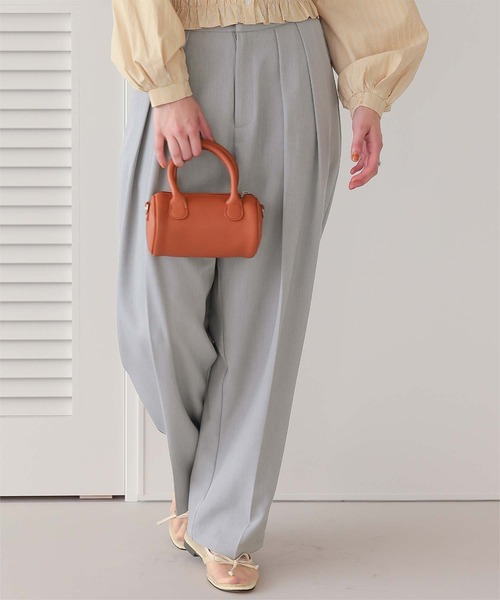 titivate(ティティベイト)の「インタックセンタープレスワイドパンツ(スラックス・レディース・ブラック/グレー/ベージュ/ピンク/オフホワイト/ダークブラウン/チャコール/ネイビー・PS(XS-S)/L/M/TM/S)」の14枚目の写真