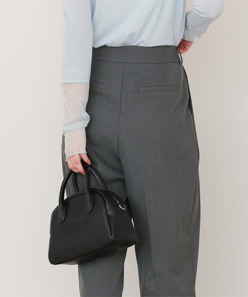 titivate(ティティベイト)の「インタックセンタープレスワイドパンツ(スラックス・レディース・ブラック/グレー/ベージュ/ピンク/オフホワイト/ダークブラウン/チャコール/ネイビー・PS(XS-S)/L/M/TM/S)」の19枚目の写真