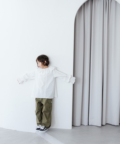 LOWRYS FARM（ローリーズファーム）の「レースエリブラウスＬＳ　996641（シャツ/ブラウス・キッズ・ホワイト/ブラック/レッド・110cm/120cm/130cm/140cm/150cm）」の6枚目の写真