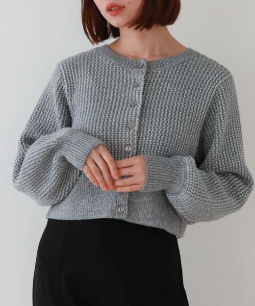 archives（アルシーヴ）の「2WAYウェーブラメニットカーディガン（カーディガン/ボレロ・レディース・グレー/アイボリー/ピンク・MEDIUM）」の17枚目の写真