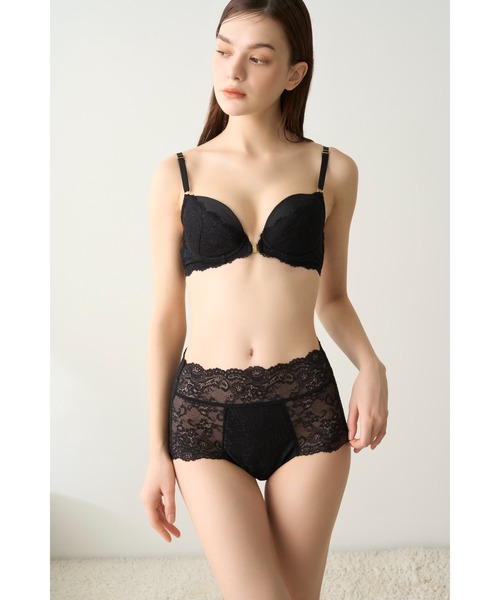 売切限定在庫限り！着るだけで痩せるセリテラボディ黒黒2枚25999円 LILY BROWN Lingerie】レディメイクブラ(フロントフック)/チェリッシュ