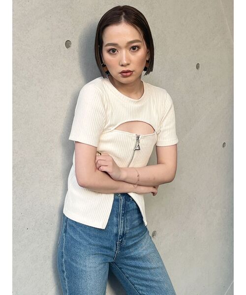 MURUA（ムルーア）の「ダブルジップカットトップス（Tシャツ/カットソー・レディース・ダークグレー/ブルー/ライトグリーン/アイボリー/ブラック・FREE）」の20枚目の写真