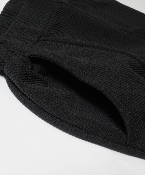 coca(coca)(コカ)の「【WEB限定セール】エンボス裾スリットジョガーパンツ(その他パンツ・レディース・ブラック/ベージュ・L/M/S)」の5枚目の写真