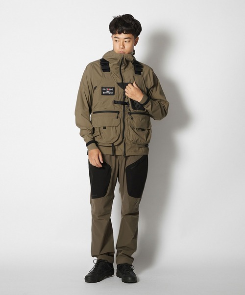 Snow Peak（スノーピーク）の「Toned Trout Camp Vest　キャンプベスト（ベスト・メンズ・ブラック/カーキ・1/2）」の6枚目の写真