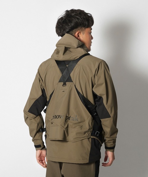 Snow Peak（スノーピーク）の「Toned Trout Camp Vest　キャンプベスト（ベスト・メンズ・ブラック/カーキ・1/2）」の9枚目の写真
