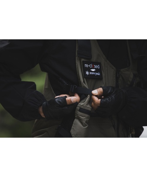 Snow Peak（スノーピーク）の「Toned Trout Camp Vest　キャンプベスト（ベスト・メンズ・ブラック/カーキ・1/2）」の12枚目の写真