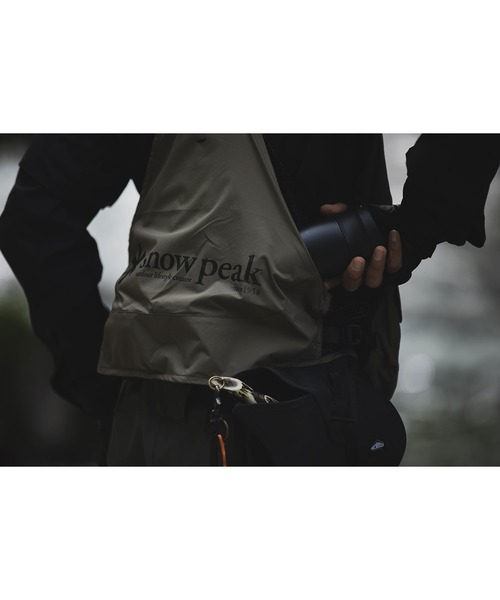 Snow Peak（スノーピーク）の「Toned Trout Camp Vest　キャンプベスト（ベスト・メンズ・ブラック/カーキ・1/2）」の17枚目の写真