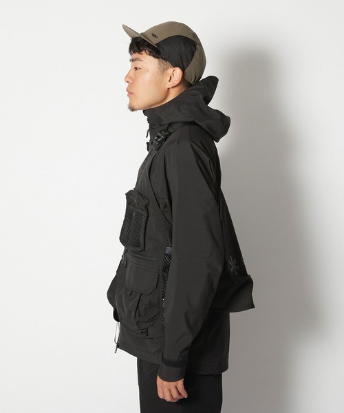 Snow Peak（スノーピーク）の「Toned Trout Camp Vest　キャンプベスト（ベスト・メンズ・ブラック/カーキ・1/2）」の10枚目の写真